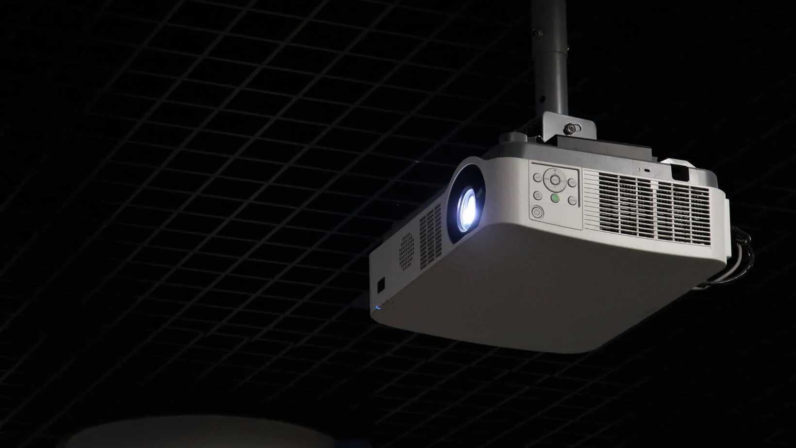 The Ultimate Guide to Choosing the Best Projector