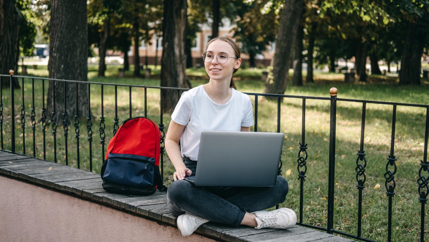 Tips for Staying on Top of Your Finances as a College Student