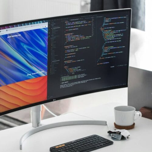 Hiring a Dedicated Software Development Team: Taking on New Opportunities